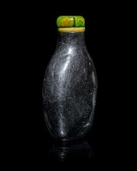 A Chinese Jet Snuff Bottle
