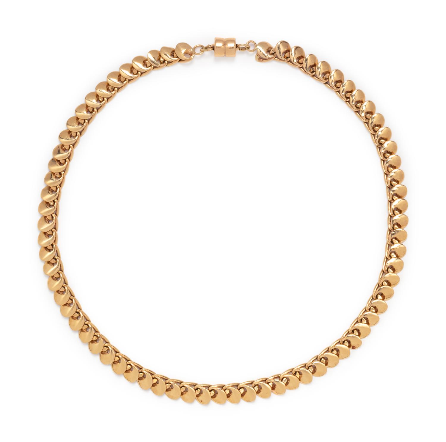 YELLOW GOLD NECKLACE
