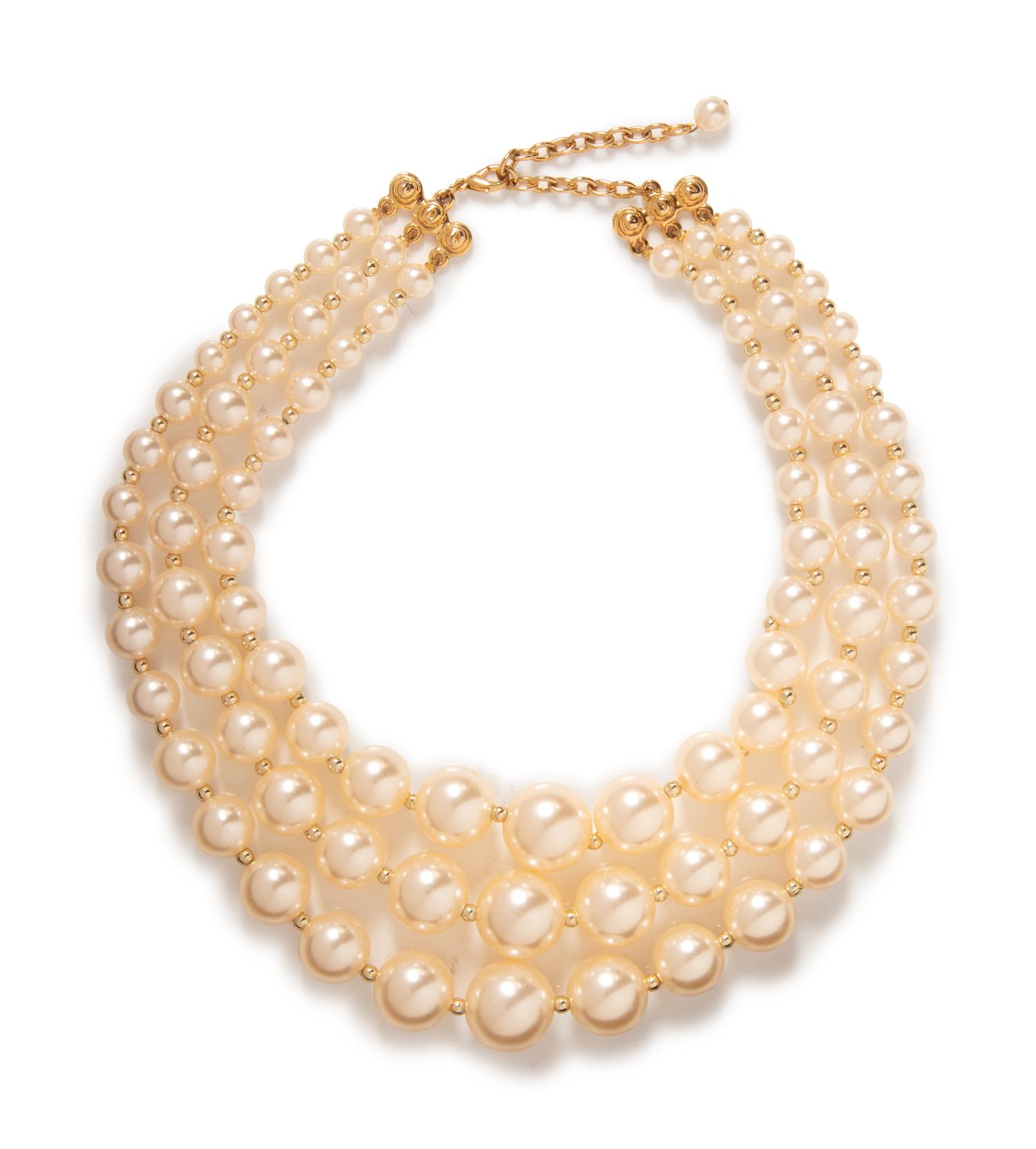 16 Assorted Faux Pearl Necklaces, 1970-2000s