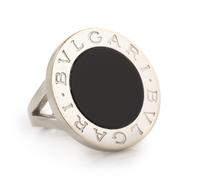 An 18 Karat White Gold and Onyx Ring, Bulgari, 9.00 dwts.