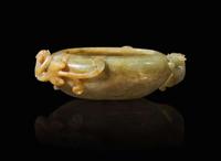 A Chinese carved jadeite "Qilongs" water coupe, Qing dynasty, 19th to early 20h century 翡翠螭龍水洗 清 十九至二十世紀初