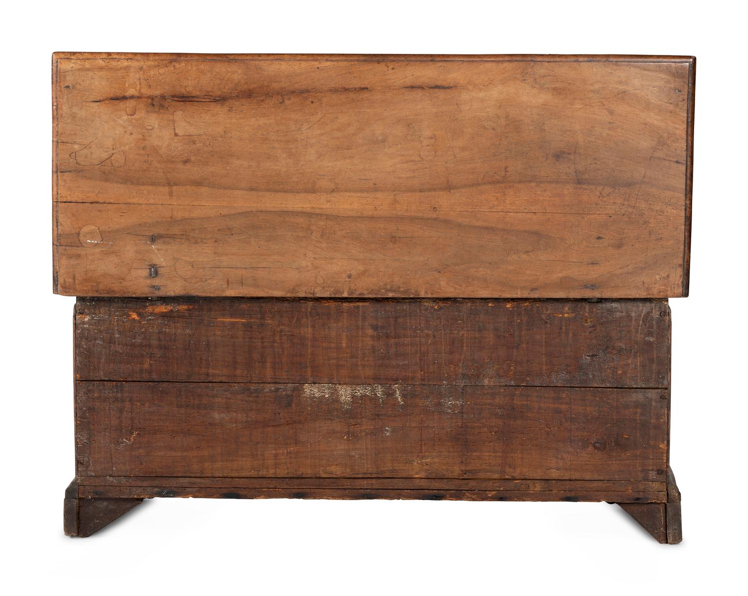 A Poplar and Pine Hummingbird-Inlaid Blanket Chest