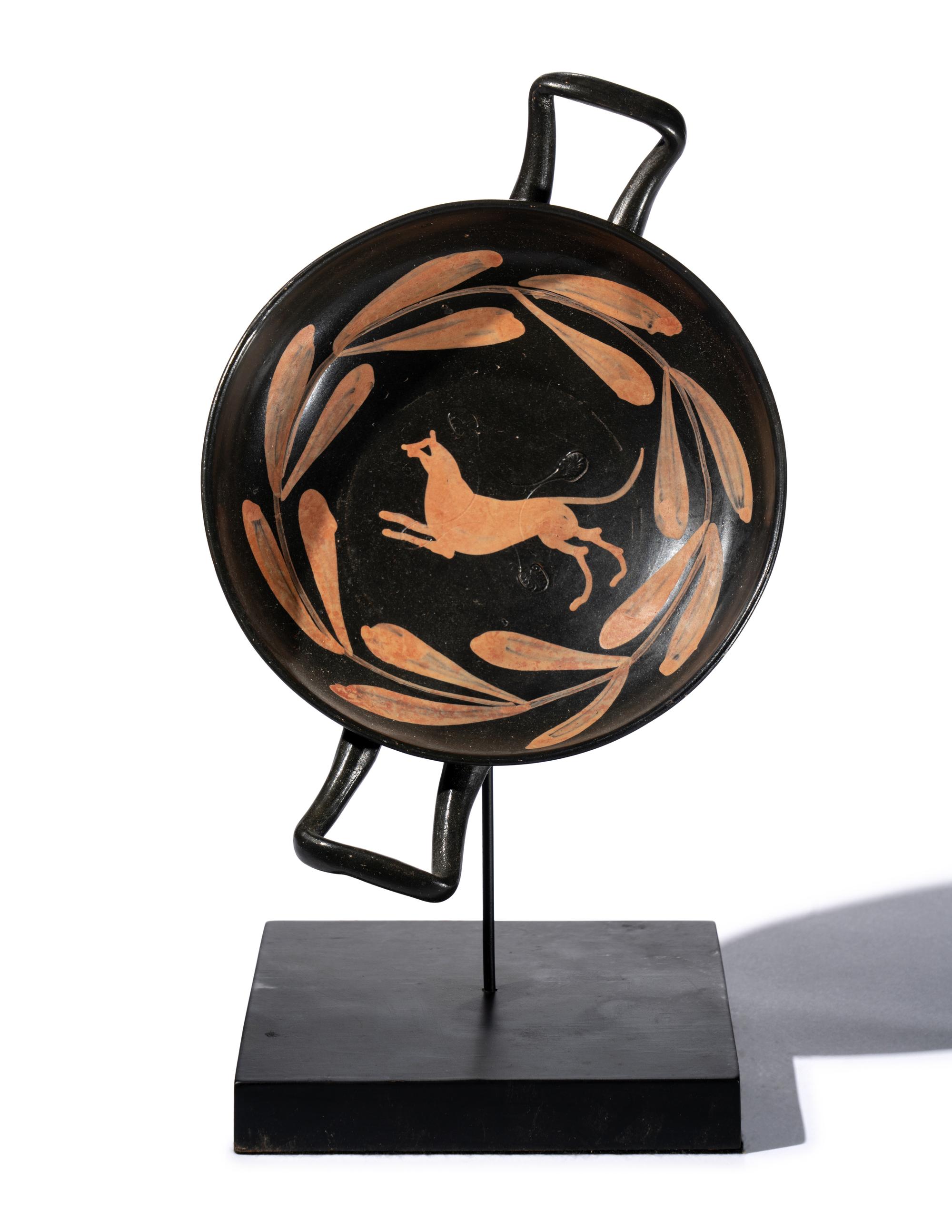 An Apulian Xenon-Ware Kylix