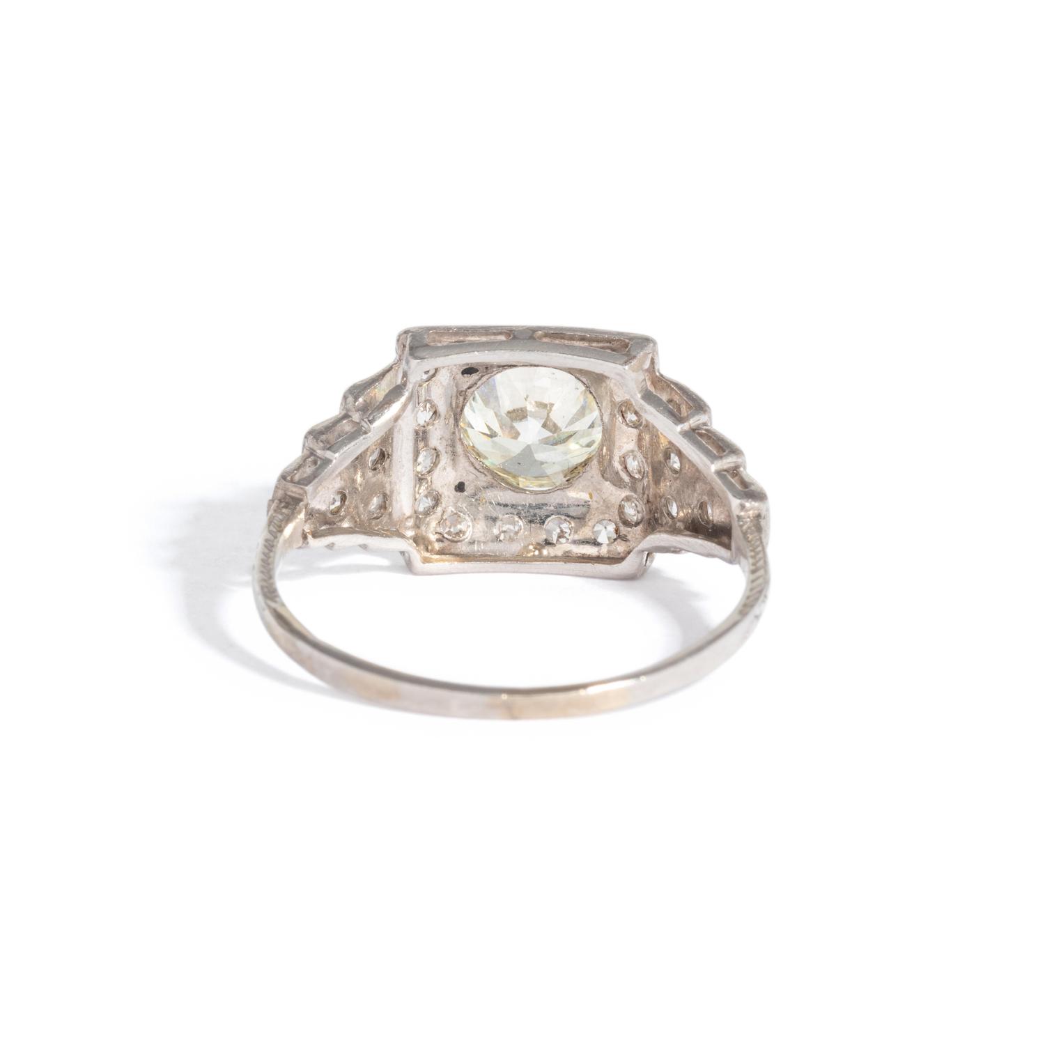 ART DECO, PLATINUM AND DIAMOND RING