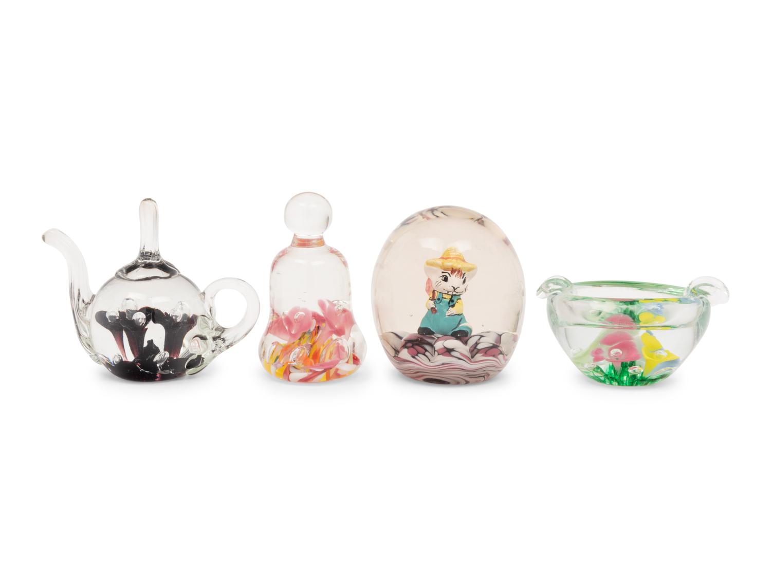 A Group of Four St. Clair Glass Articles