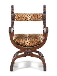 An Italian Baroque Style Walnut Savonarola Chair
