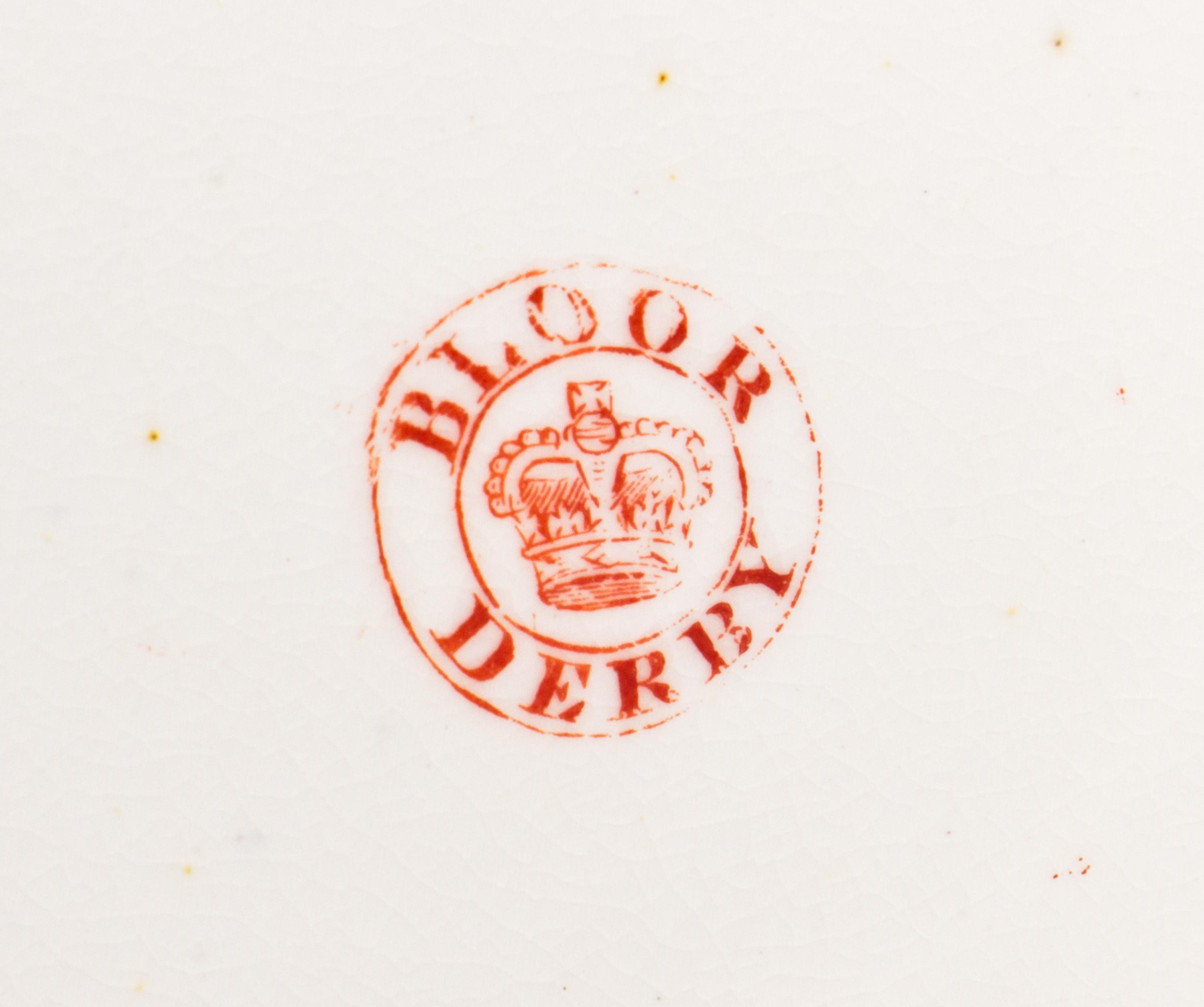 A Bloor Derby Porcelain Partial Dinner Service, Diameter of first 10 1/2 inches.
