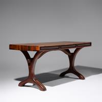 Partner's desk