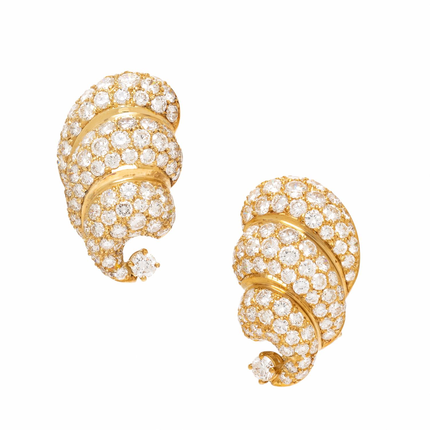 DIAMOND AND YELLOW GOLD SWIRL EARRINGS