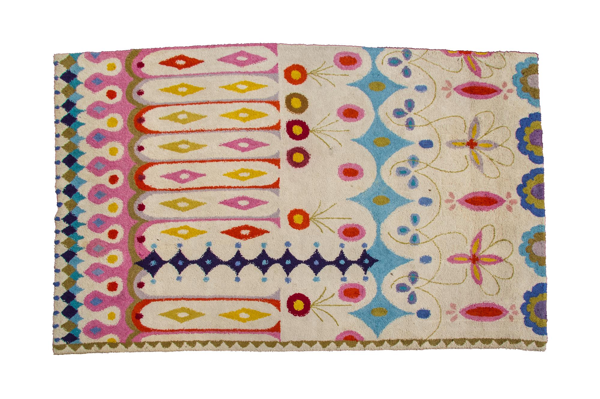A Cynthia Sargent Hand Woven Wool Rug Length 11 feet 10 inches x width 7 feet 8 inches. — MID 20TH CENTURY