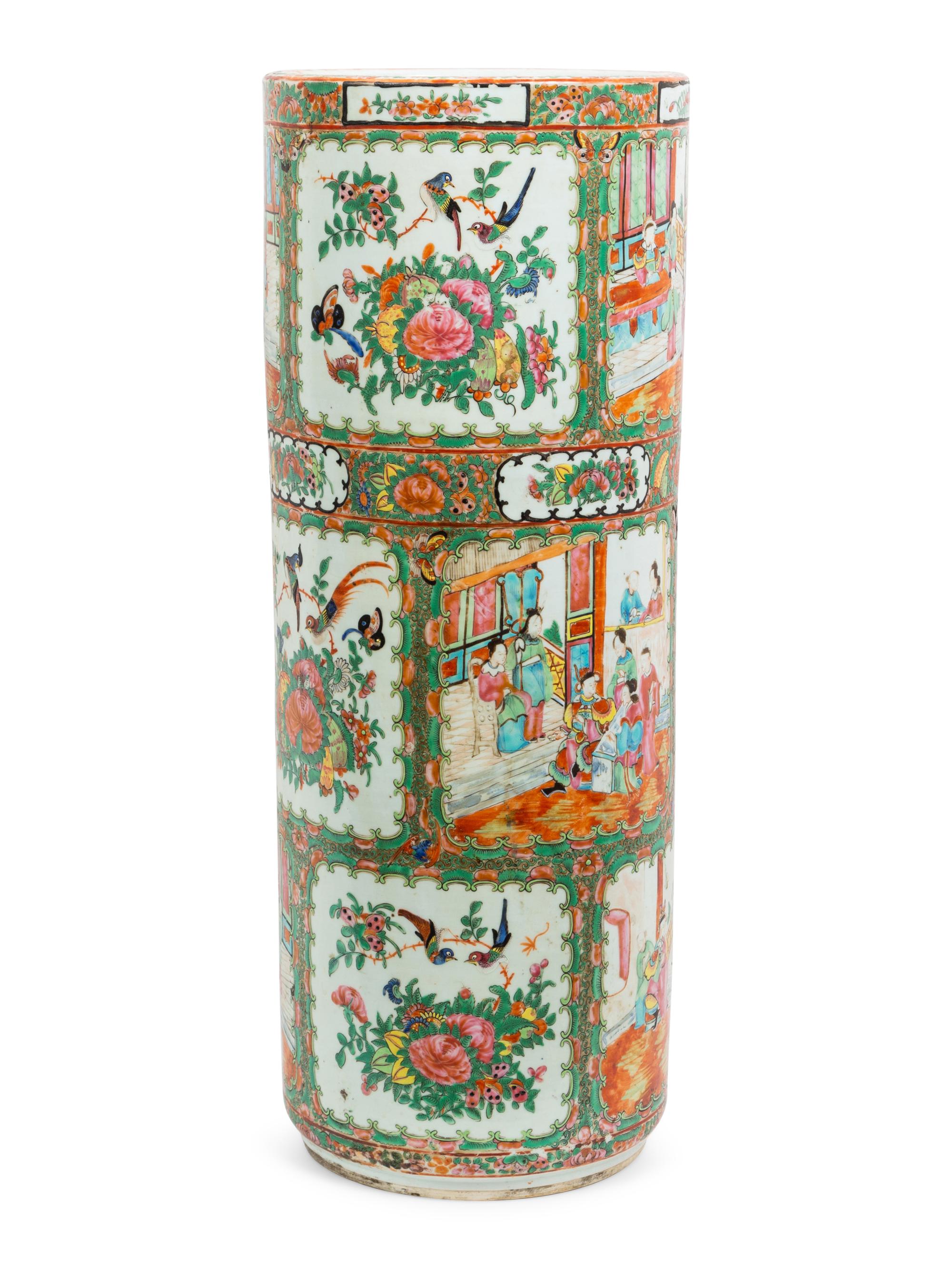 A Chinese Famille Rose Umbrella Stand