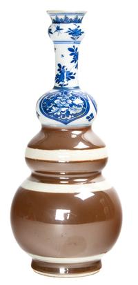 A Morgan Collection Chinese Porcelain Vase Height 9 3/4 inches. — 20TH CENTURY OR EARLIER