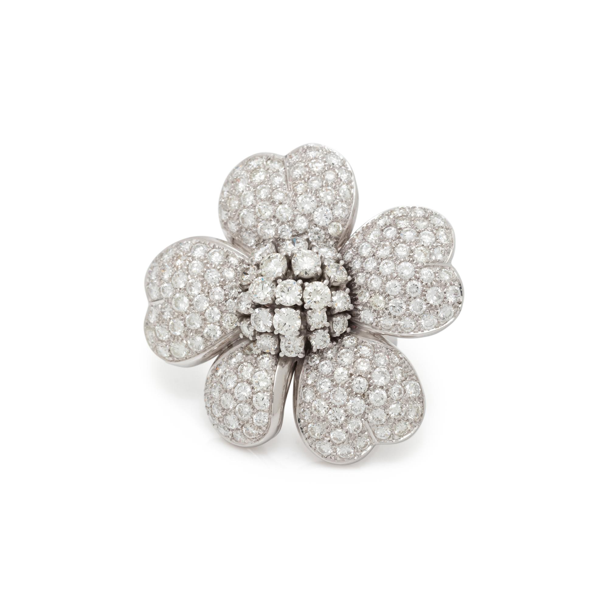 DIAMOND FLOWER RING