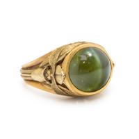 CAT'S-EYE CHRYSOBERYL AND YELLOW GOLD RING