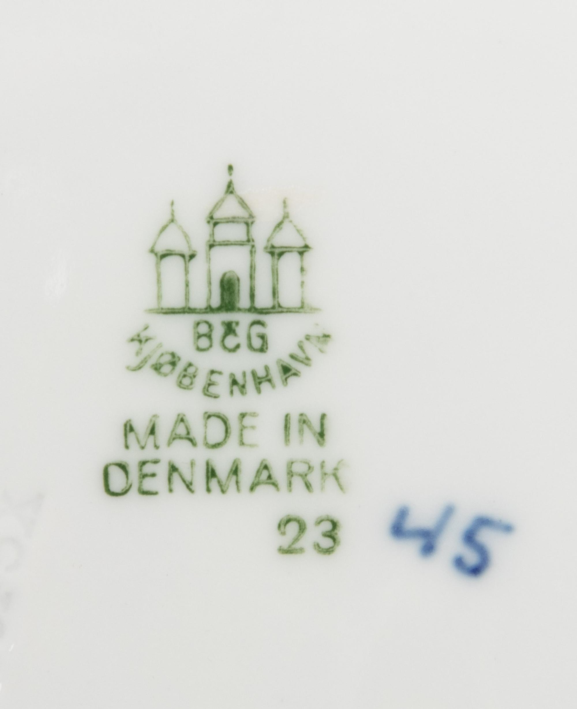 A Bing & Grondahl Porcelain Dinner Service