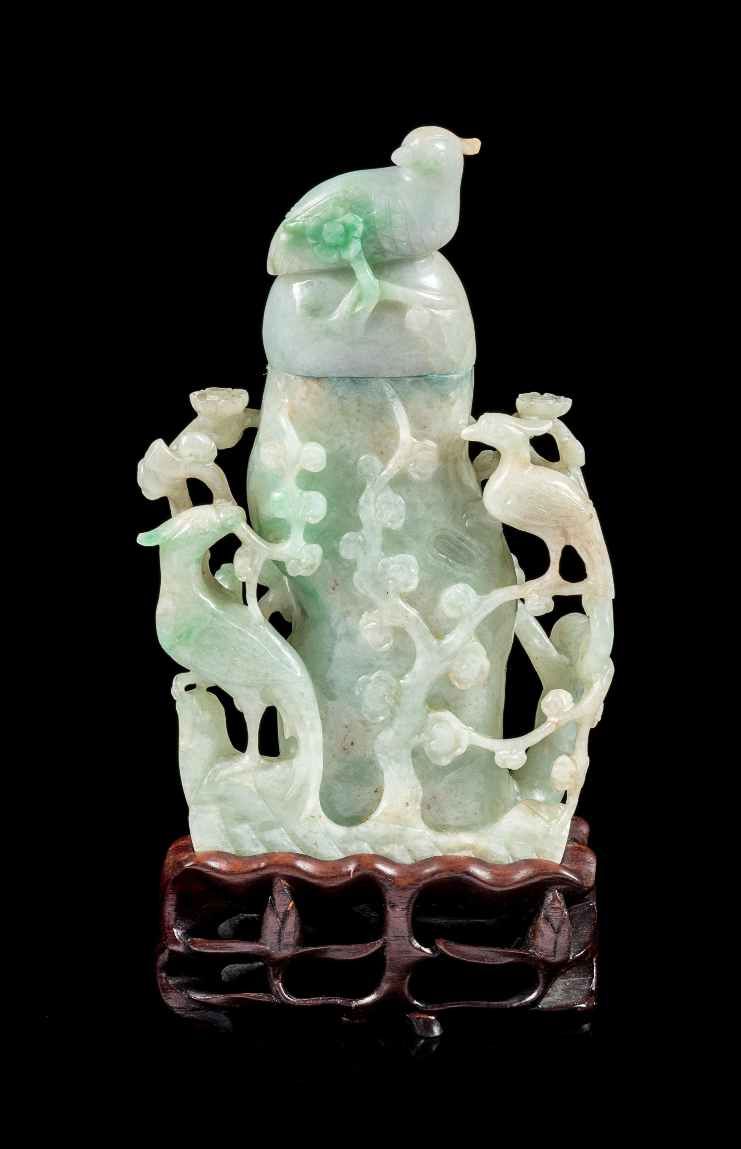 An Apple Green and Celadon Jadeite Covered Vase Height 9 3/8 inches. — 20TH CENTURY