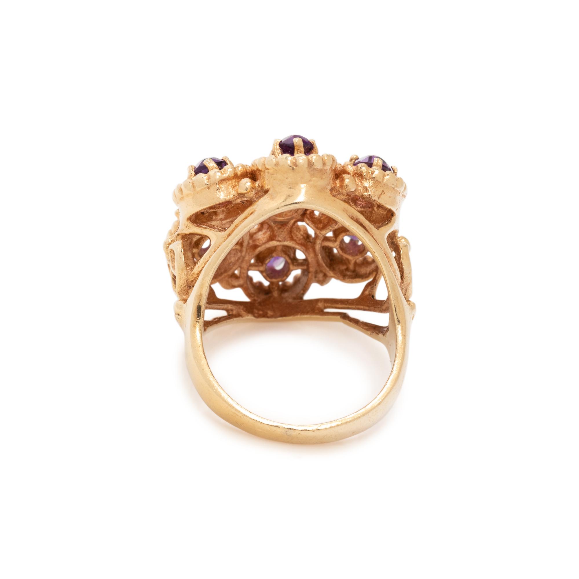 YELLOW GOLD, DIAMOND AND AMETHYST RING