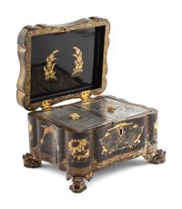 A Chinese Export Lacquer Tea Caddy