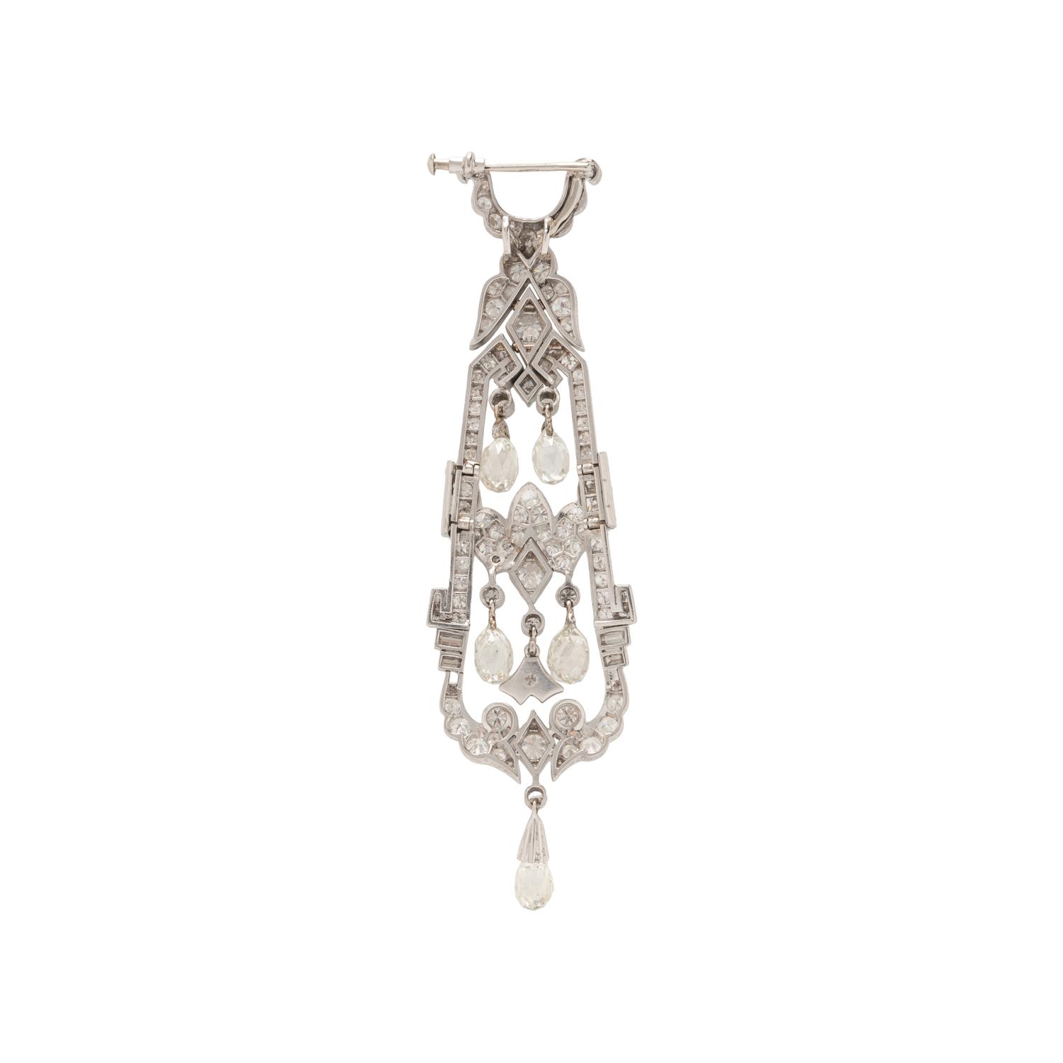 EDWARDIAN, PLATINUM AND DIAMOND PENDANT NECKLACE