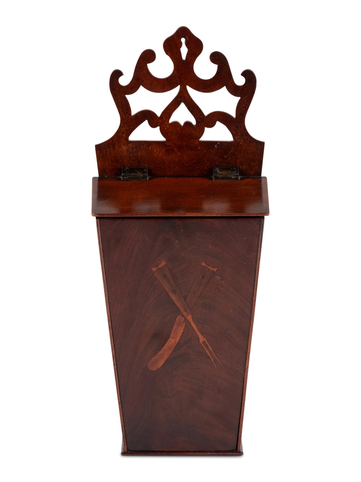 A Federal Mahogany Knife Box