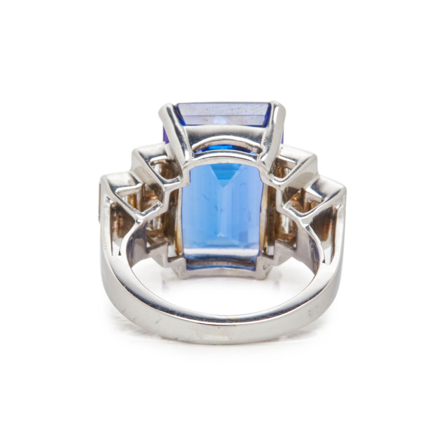 TANZANITE AND DIAMOND RING