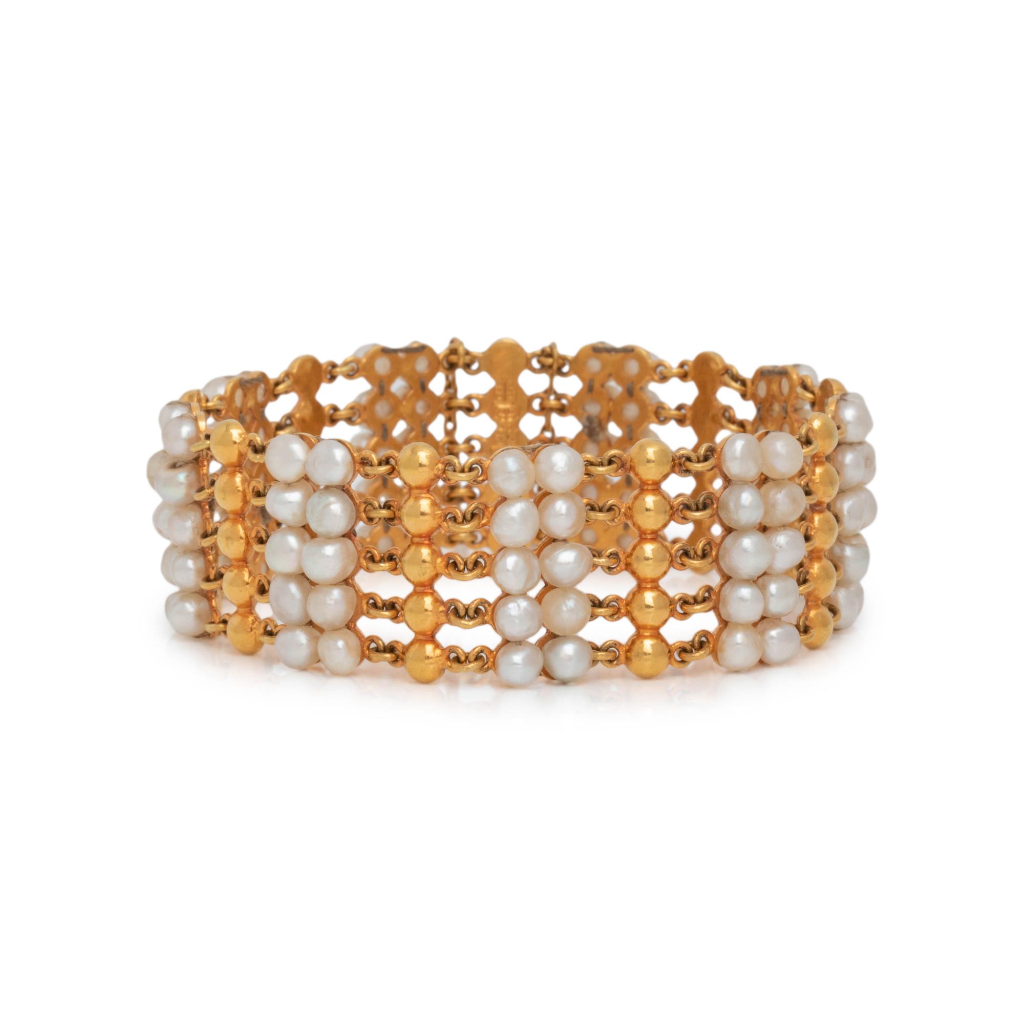 YELLOW GOLD AND CULTURED PEARL BRACELET