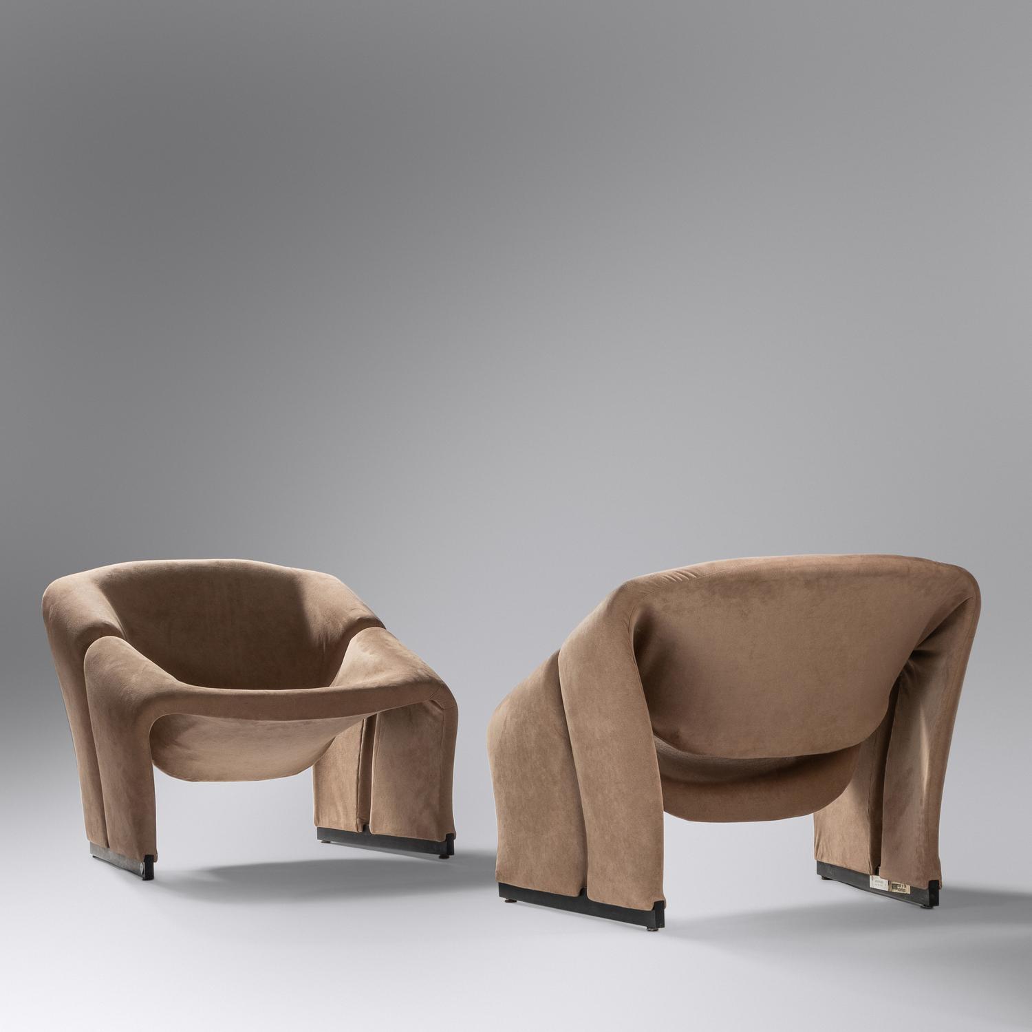 Pair of Lounge Chairs, model 598, c. 1968 Artifort, Netherlands