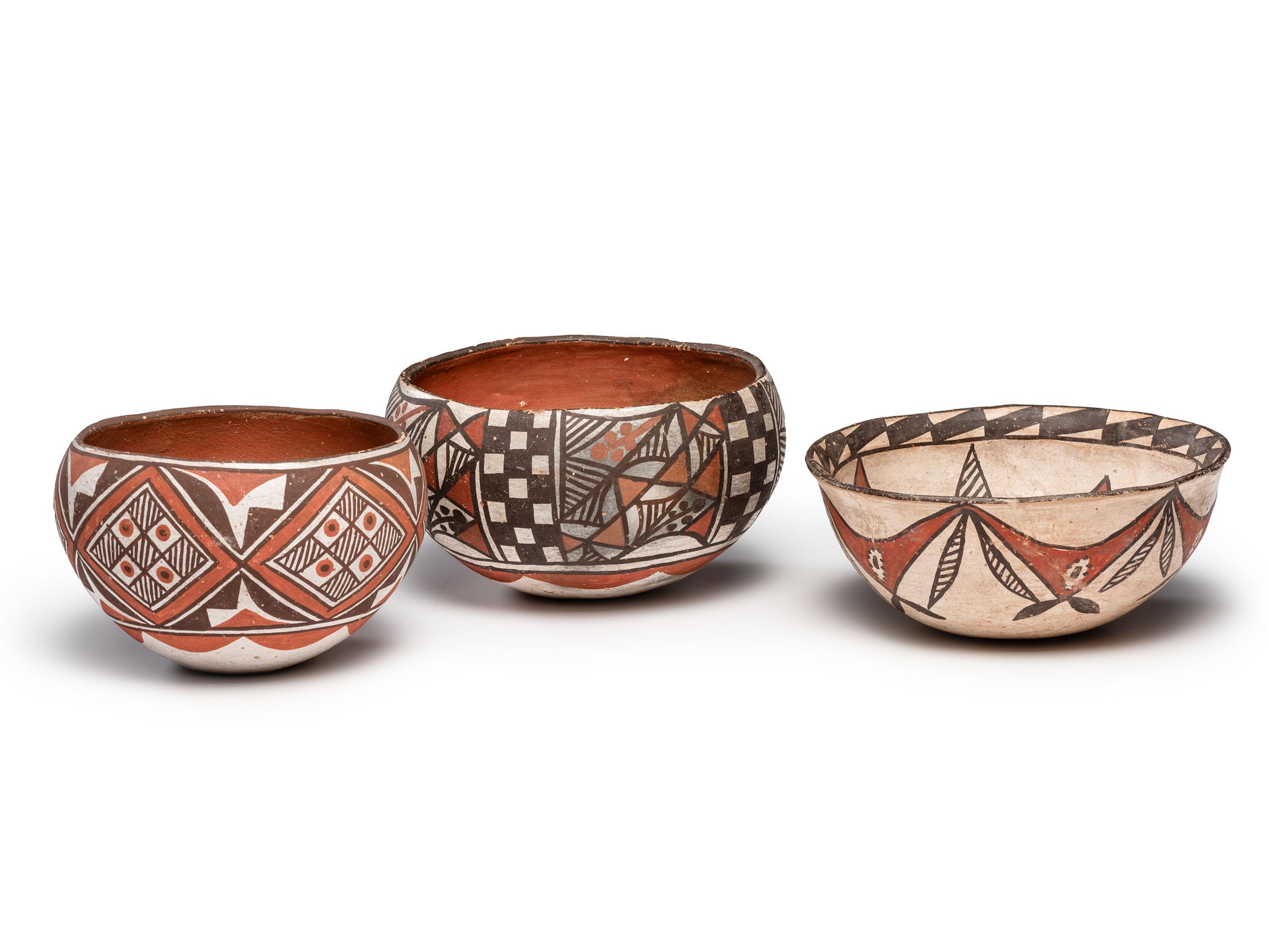 Isleta Pottery