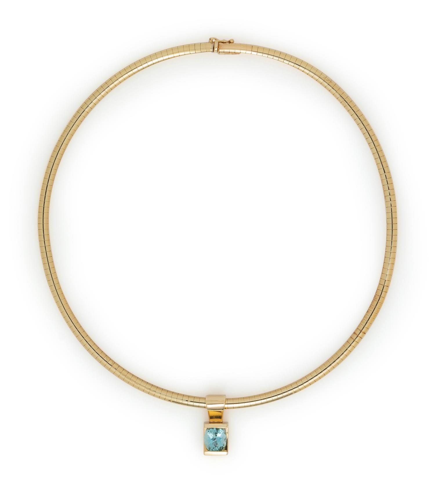 YELLOW GOLD, AQUAMARINE AND DIAMOND PENDANT/NECKLACE