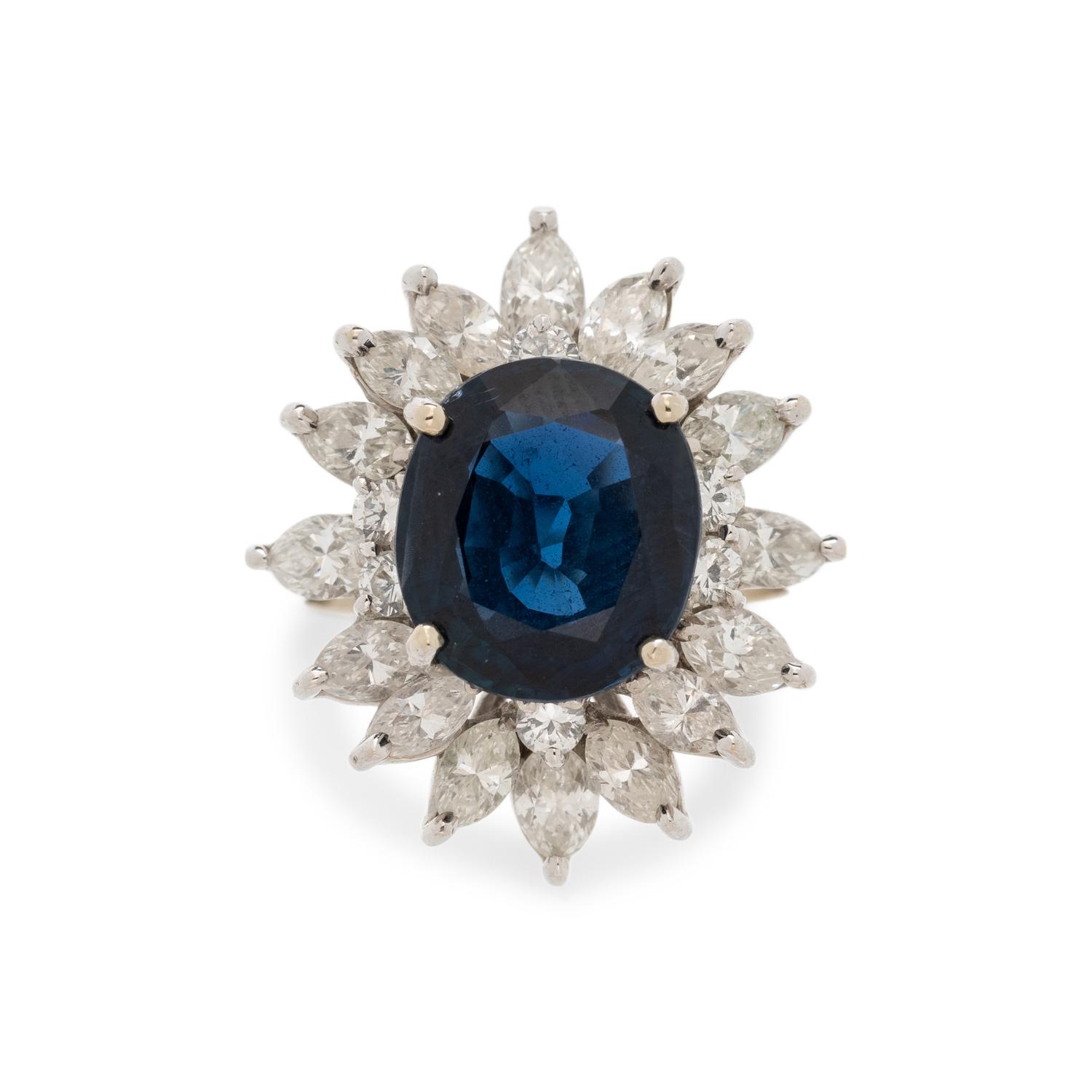 SAPPHIRE AND DIAMOND RING