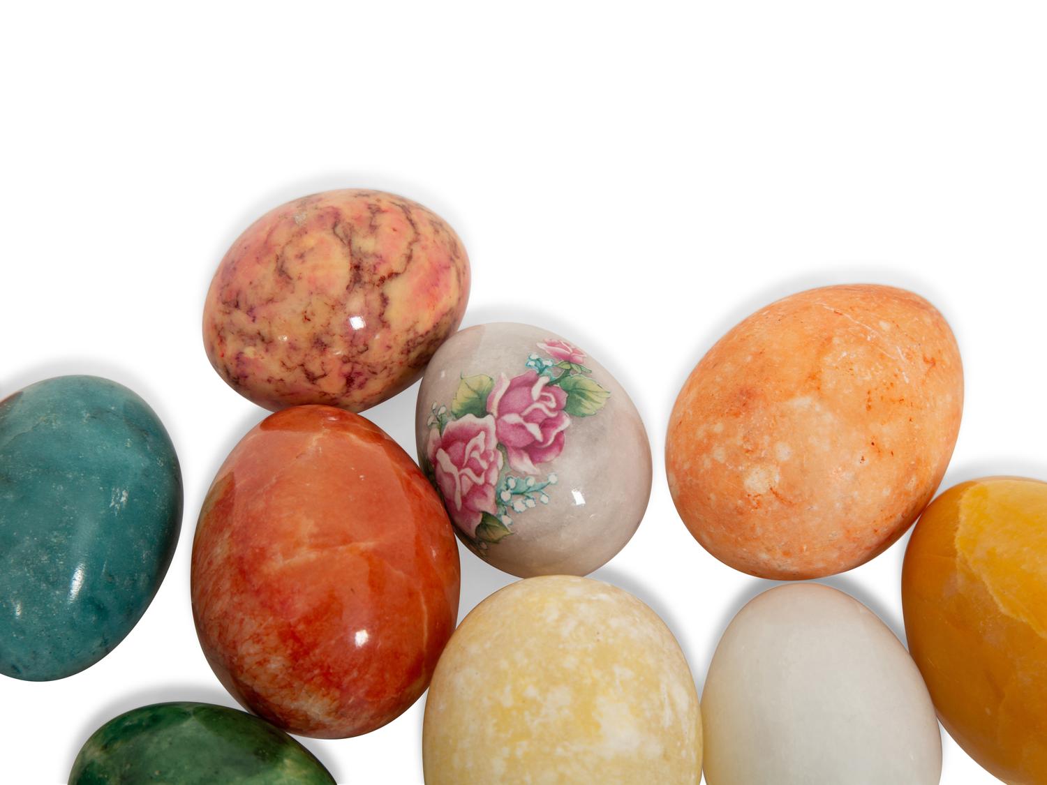 A Collection of Eleven Marble, Alabaster and Onyx Eggs