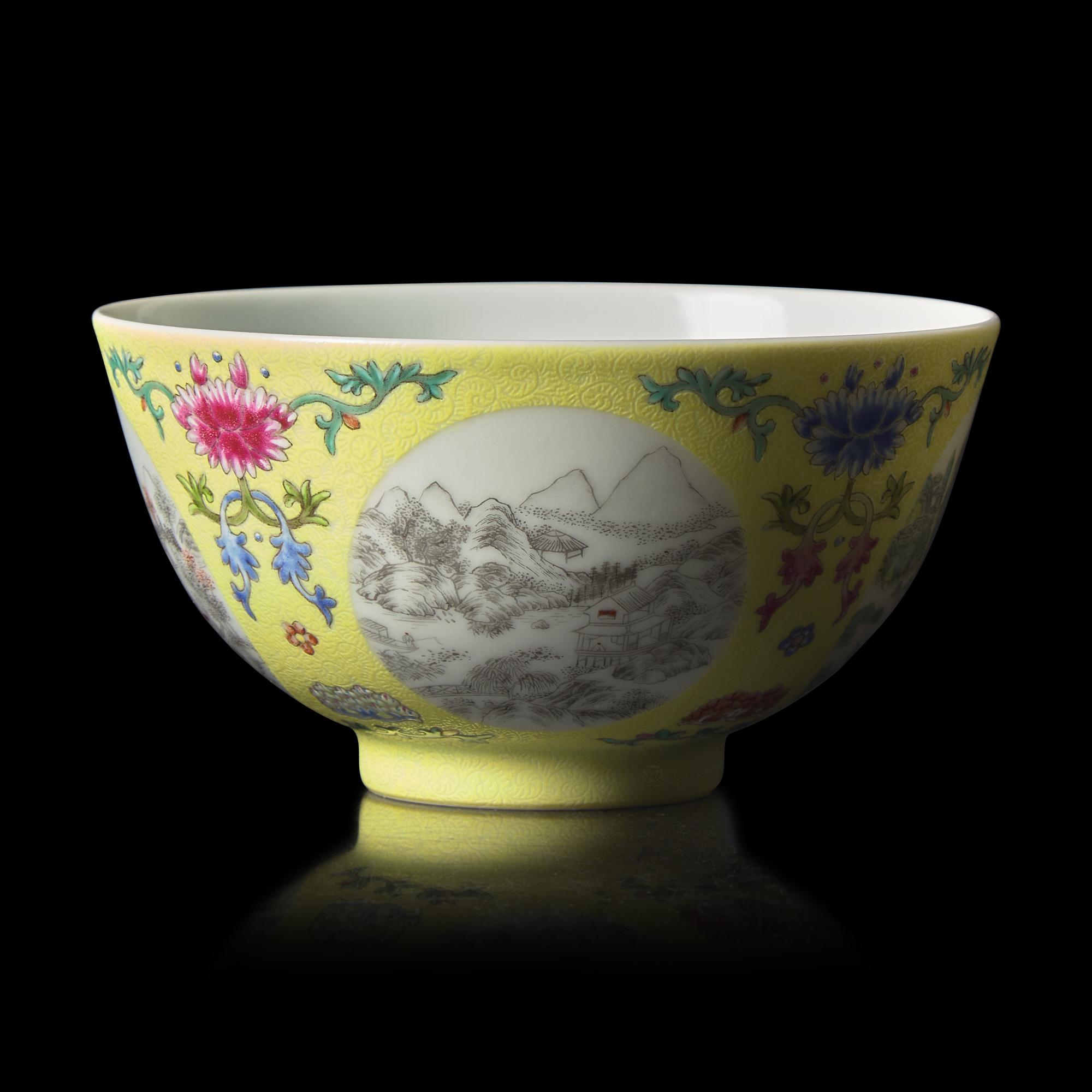 A Chinese Yellow Sgraffito Ground Famille Rose Porcelain 'Medallion' Bowl, Daoguang Mark 道光款 黃釉軋地粉彩開光節令膳盌