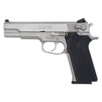* Smith & Wesson Model 1006