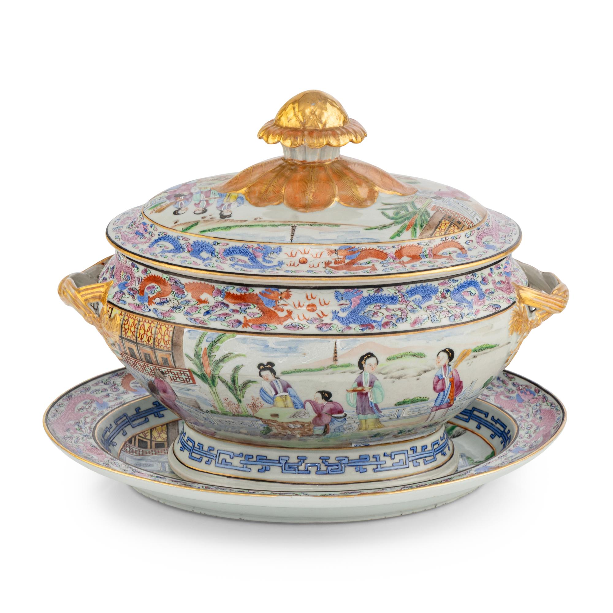 A Chinese Export Porcelain Tureen and Underplate