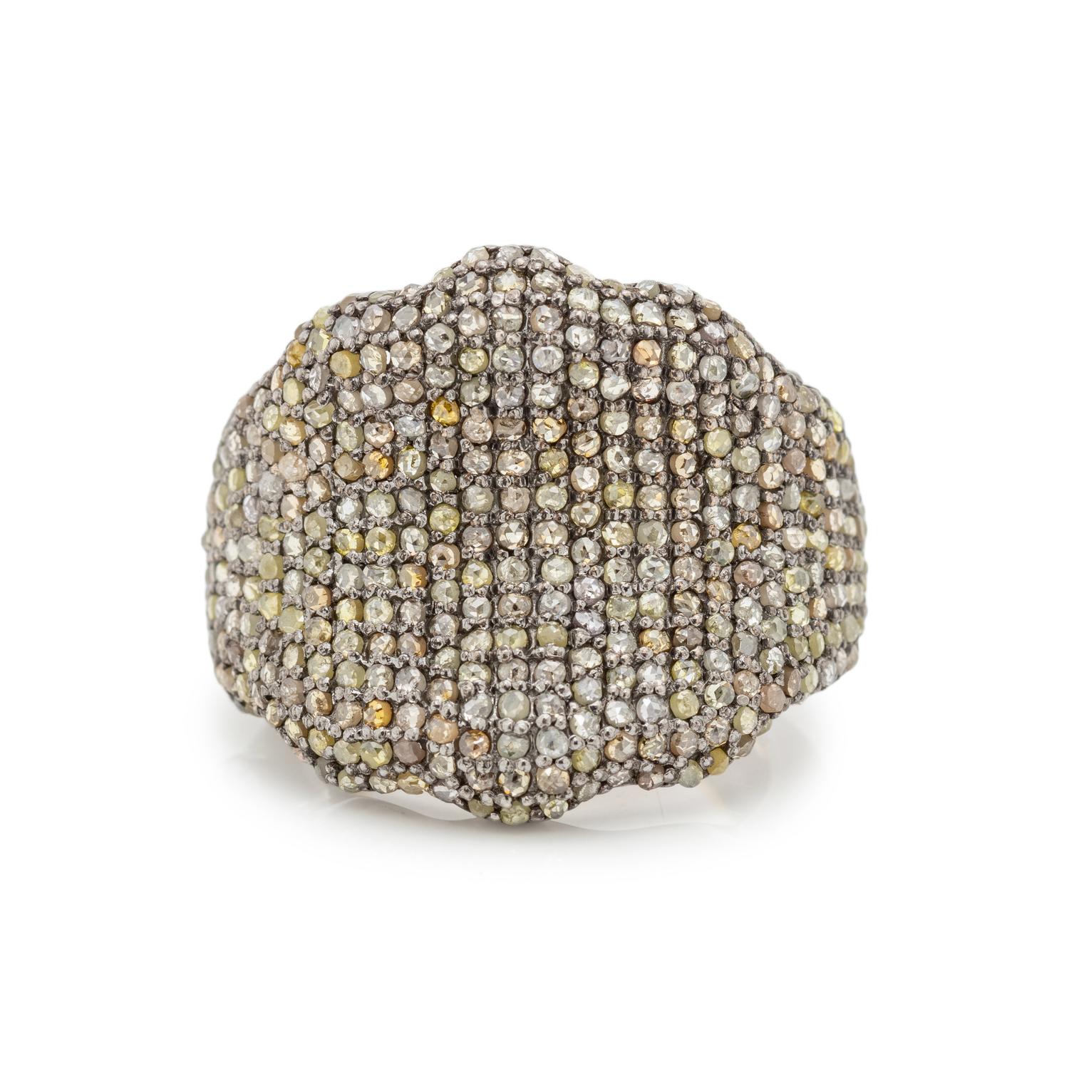 DIAMOND AND COLORED DIAMOND RING