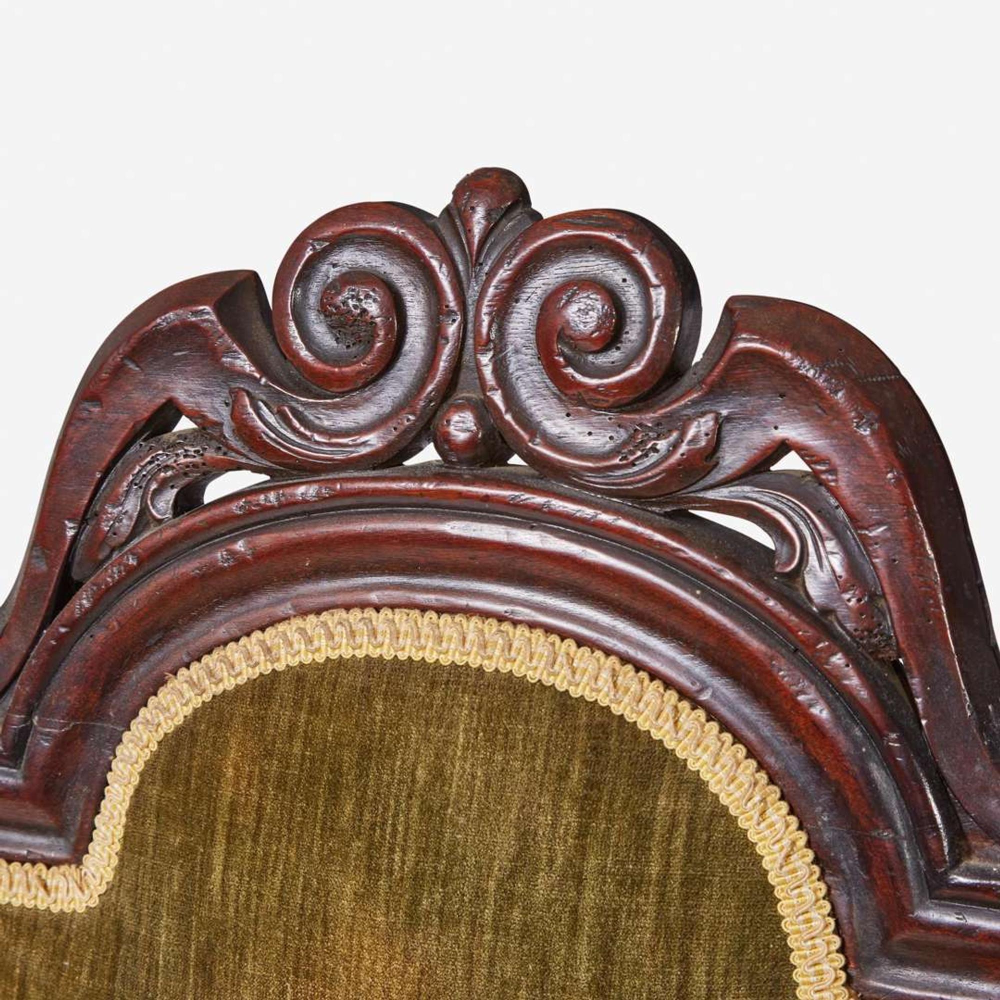 Two Baroque Revival carved walnut side chairs late, 19th / early 20th century