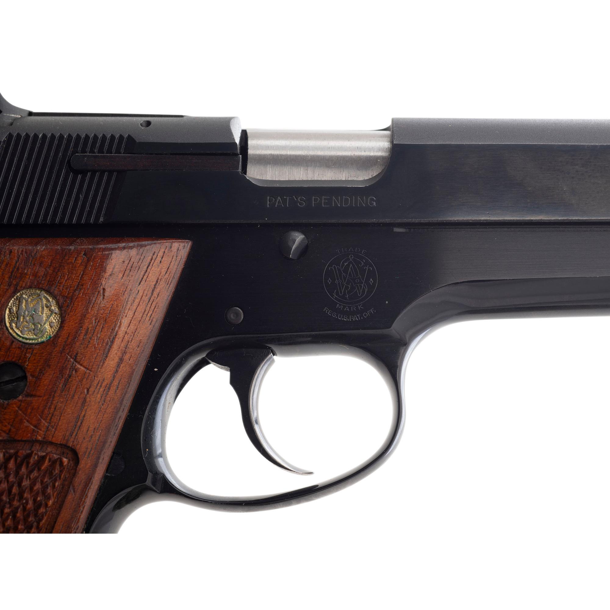 *Smith & Wesson Model 39-2