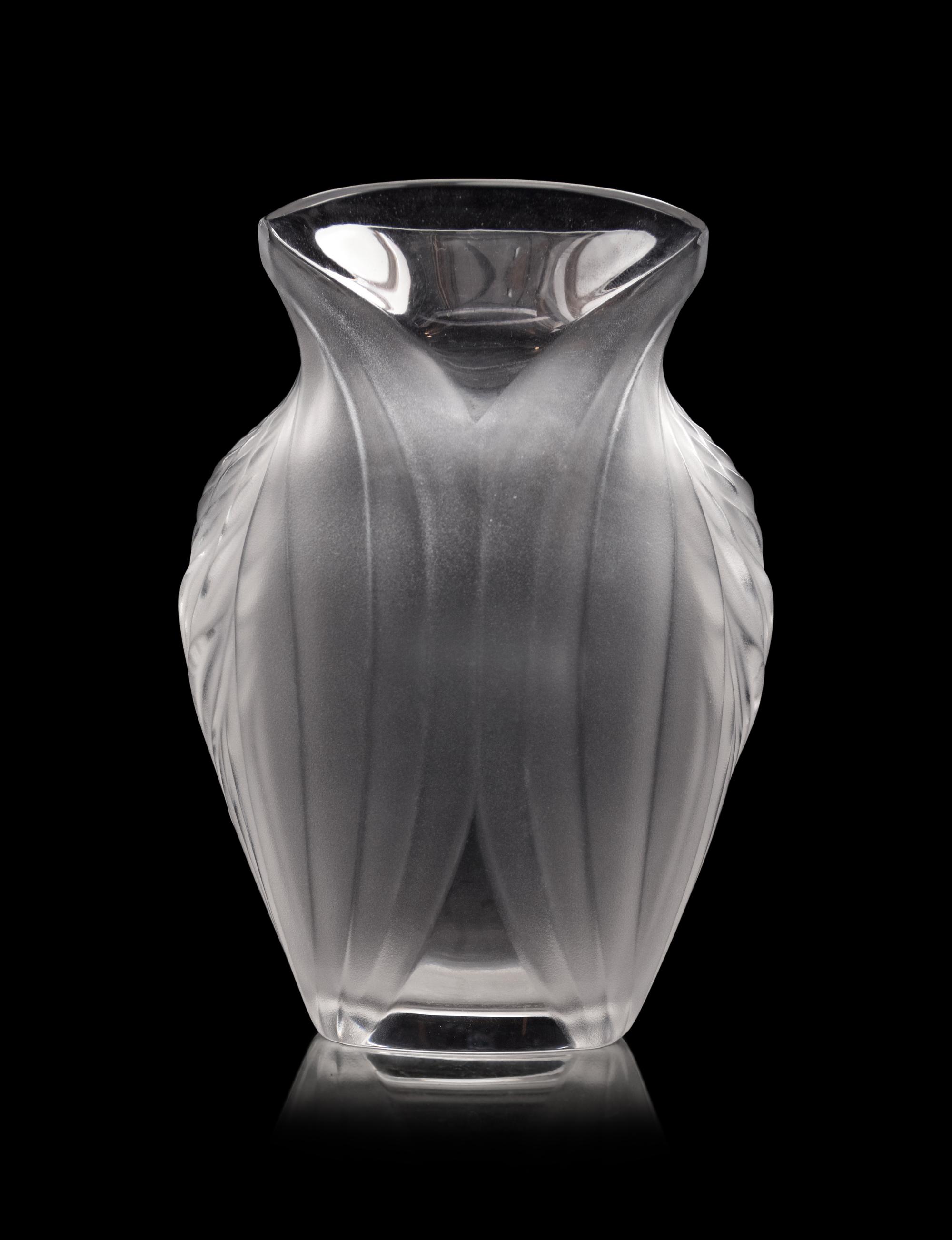A Lalique Pavie Vase