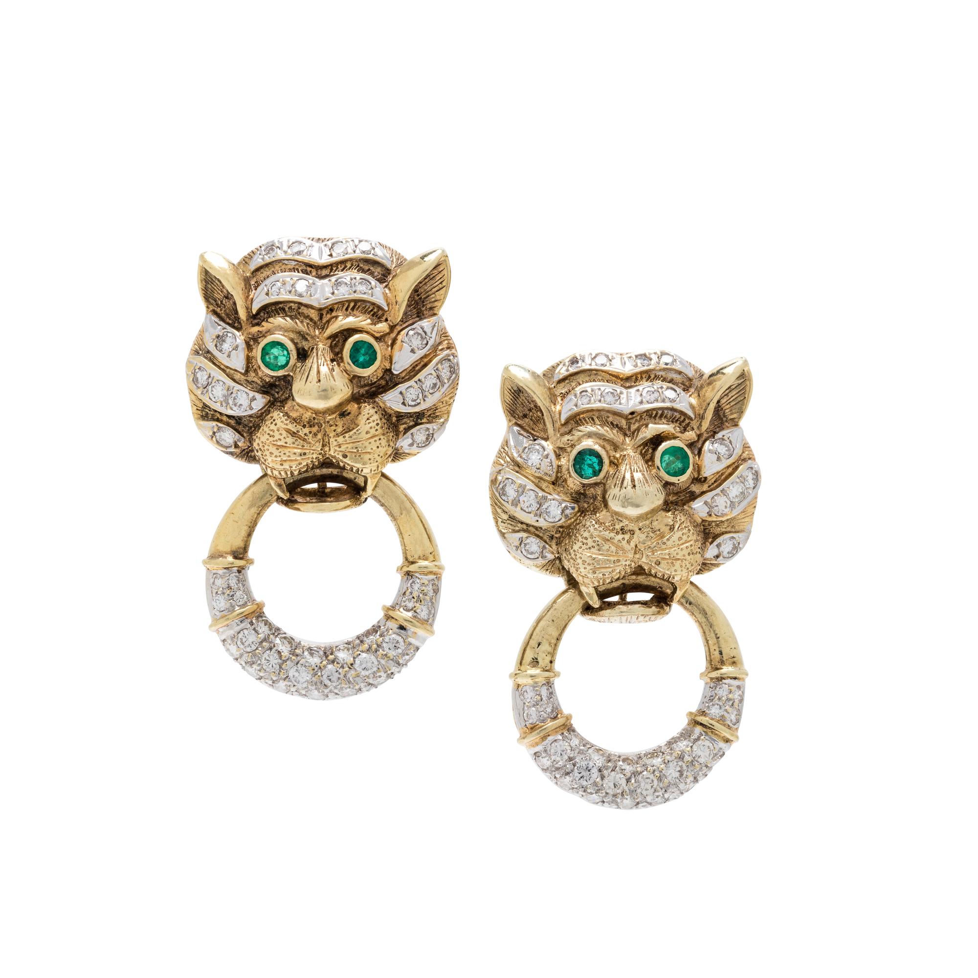 BICOLOR GOLD, DIAMOND AND EMERALD TIGER EARCLIPS