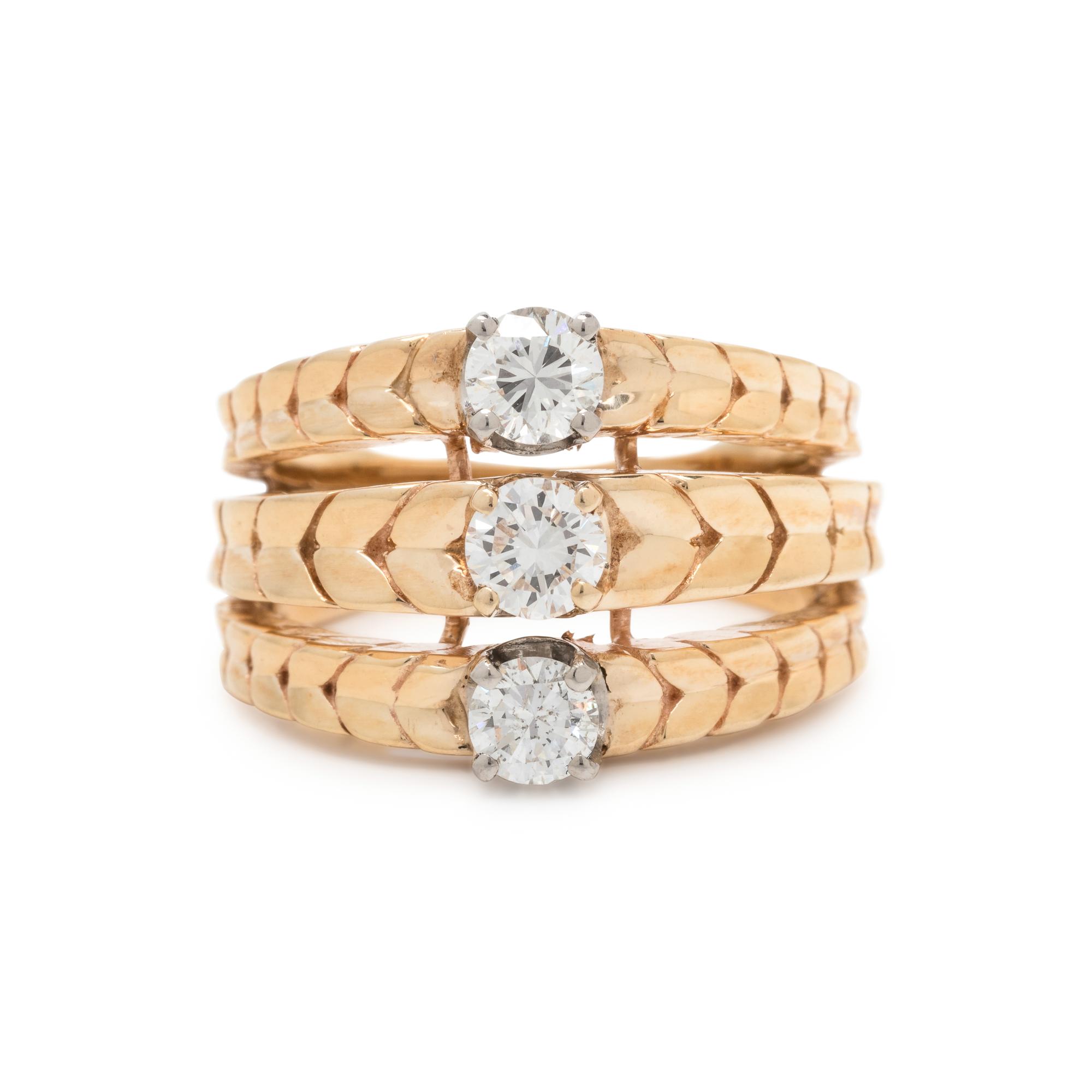 YELLOW GOLD AND DIAMOND RING