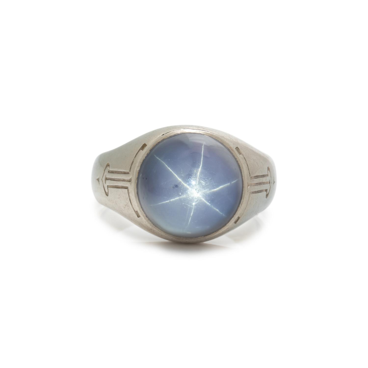 STAR SAPPHIRE RING