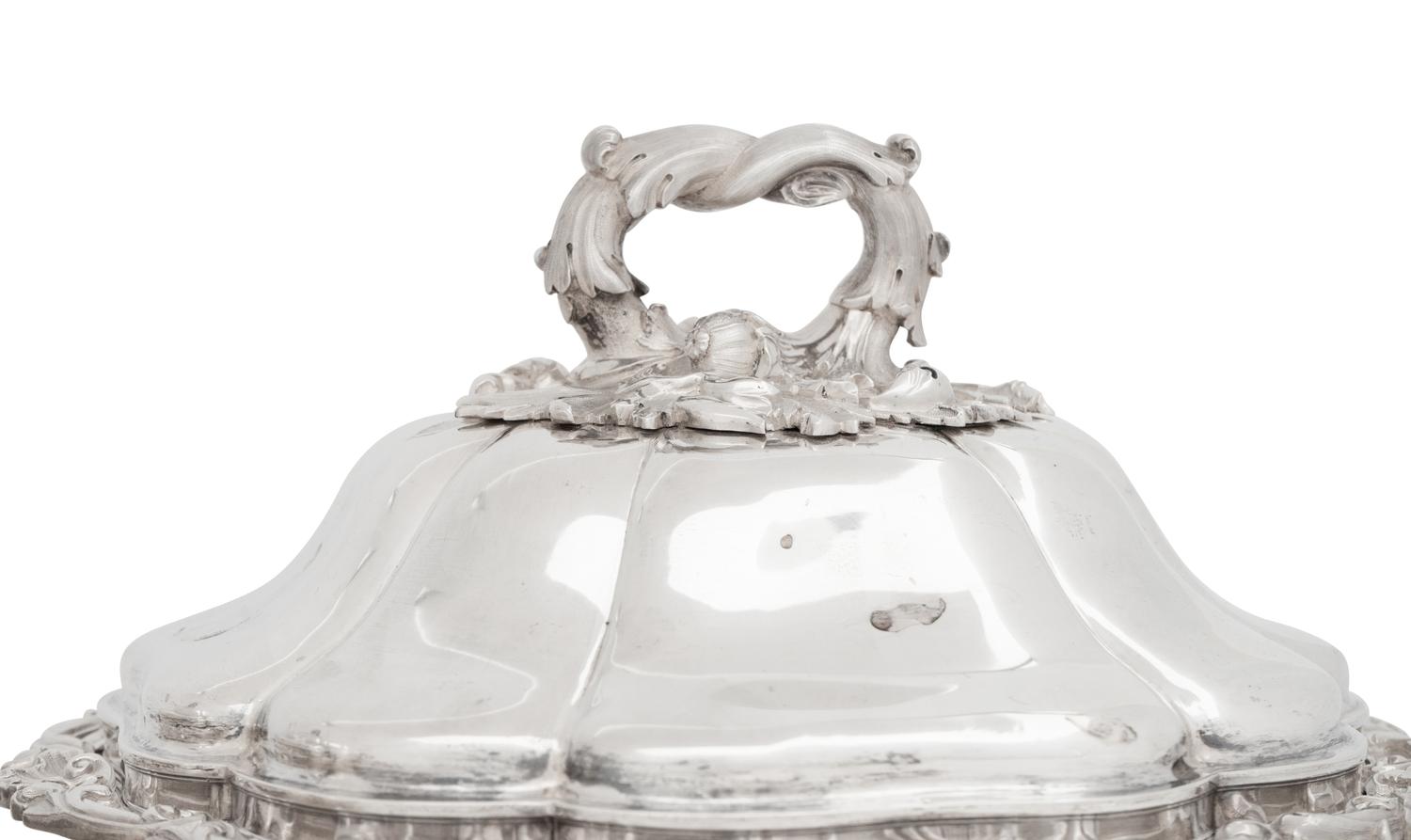 A Pair of George III Silver Entrée Dishes