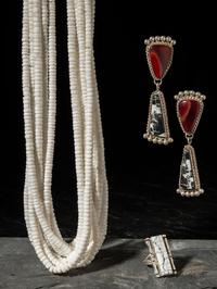 Ten-strand Melon Shell Necklace, PLUS