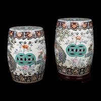 A Pair of Chinese Famille Rose Porcelain Garden Stools, 20th Century — 近代 粉彩花鳥瓷鼓凳一對