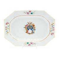 A Chinese Export Porcelain Platter