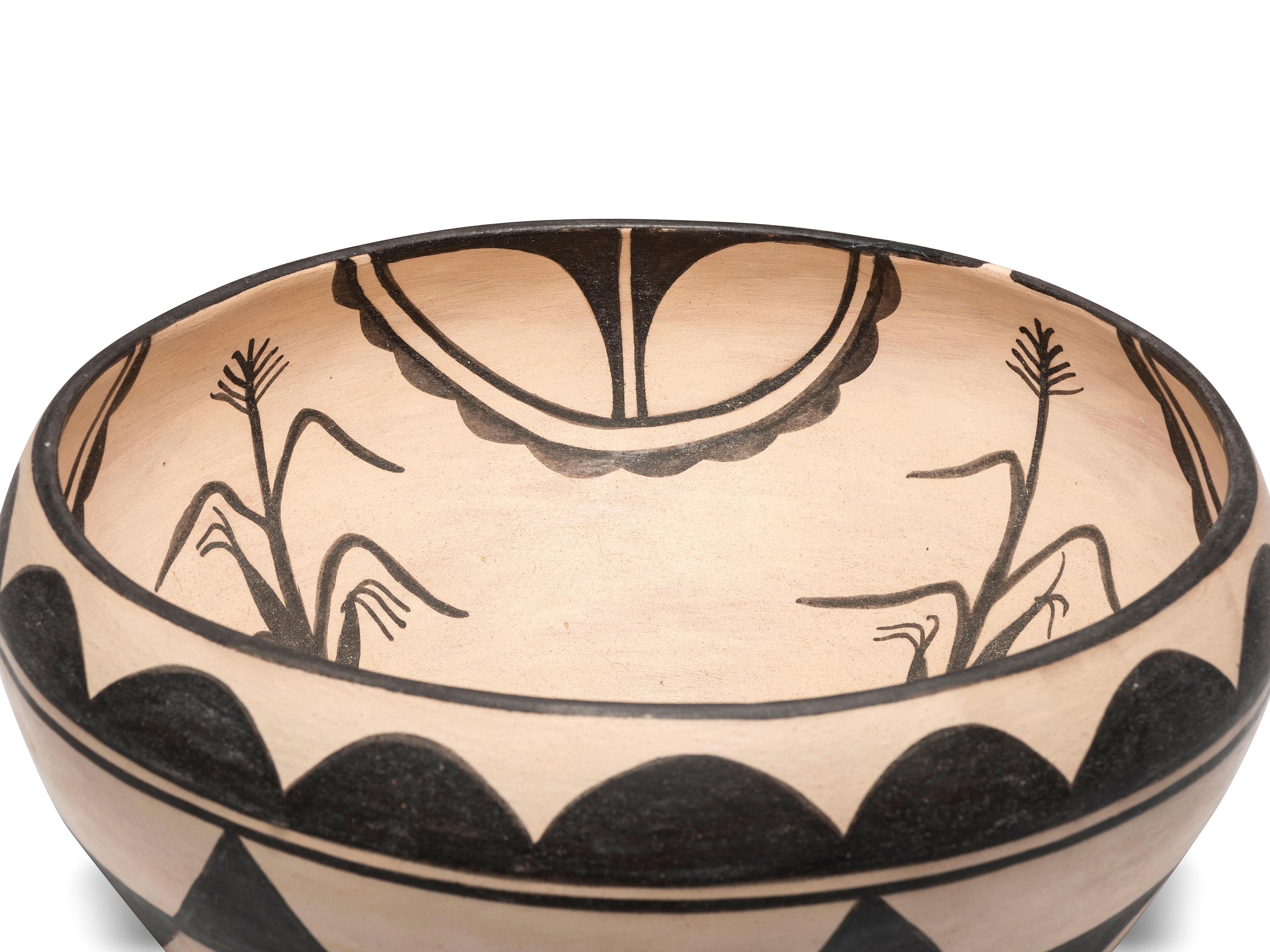 Pottery Dough Bowl, with Corn Stalks