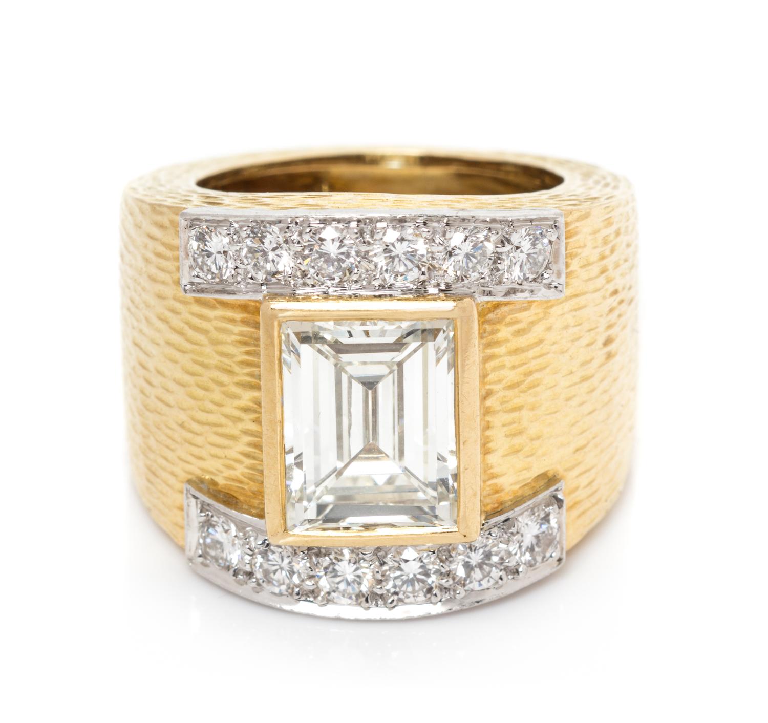 An 18 Karat Yellow Gold, Platinum and Diamond Ring, David Webb, 12.70 dwts.