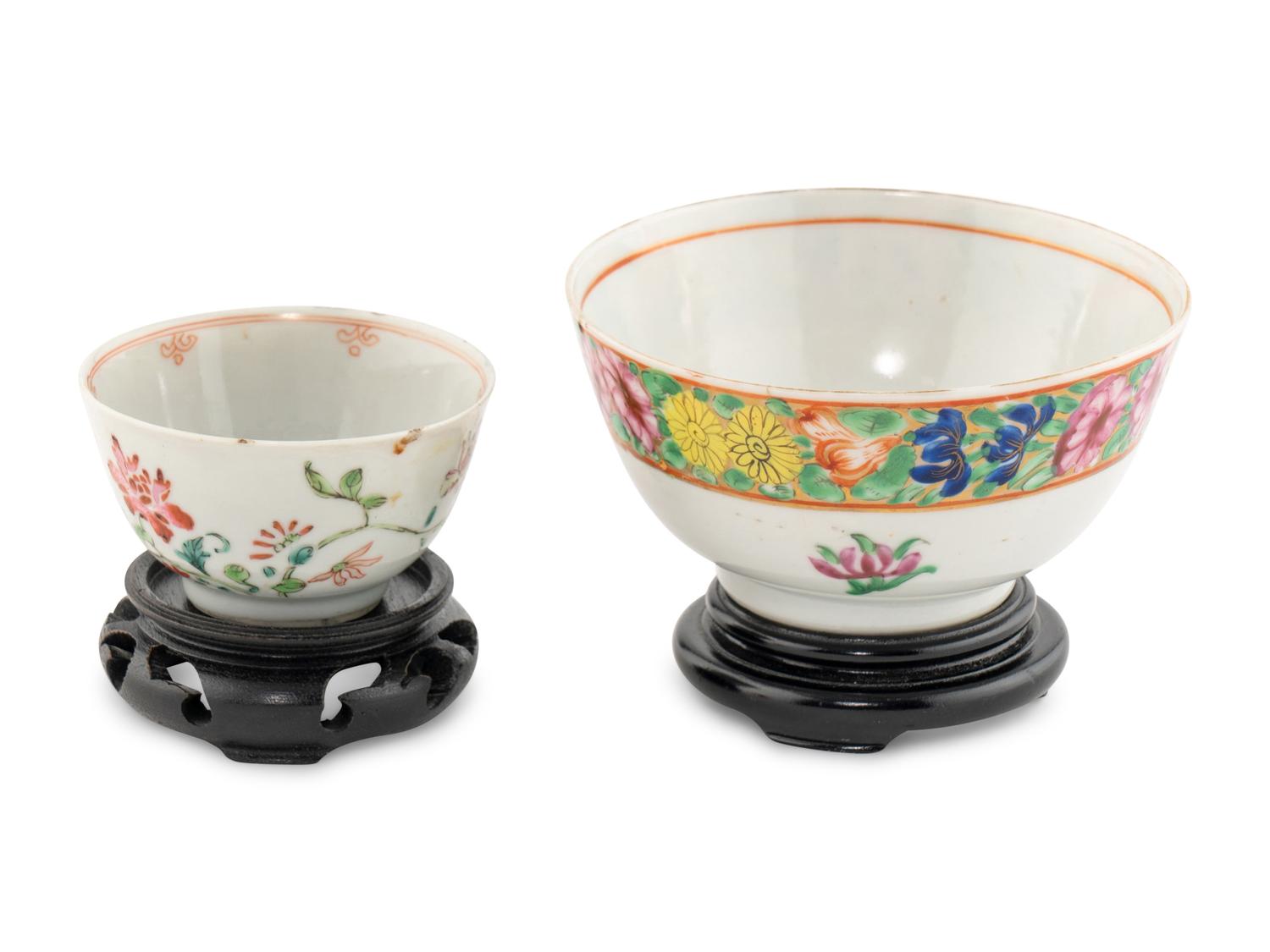 Two Chinese Export Porcelain Cups