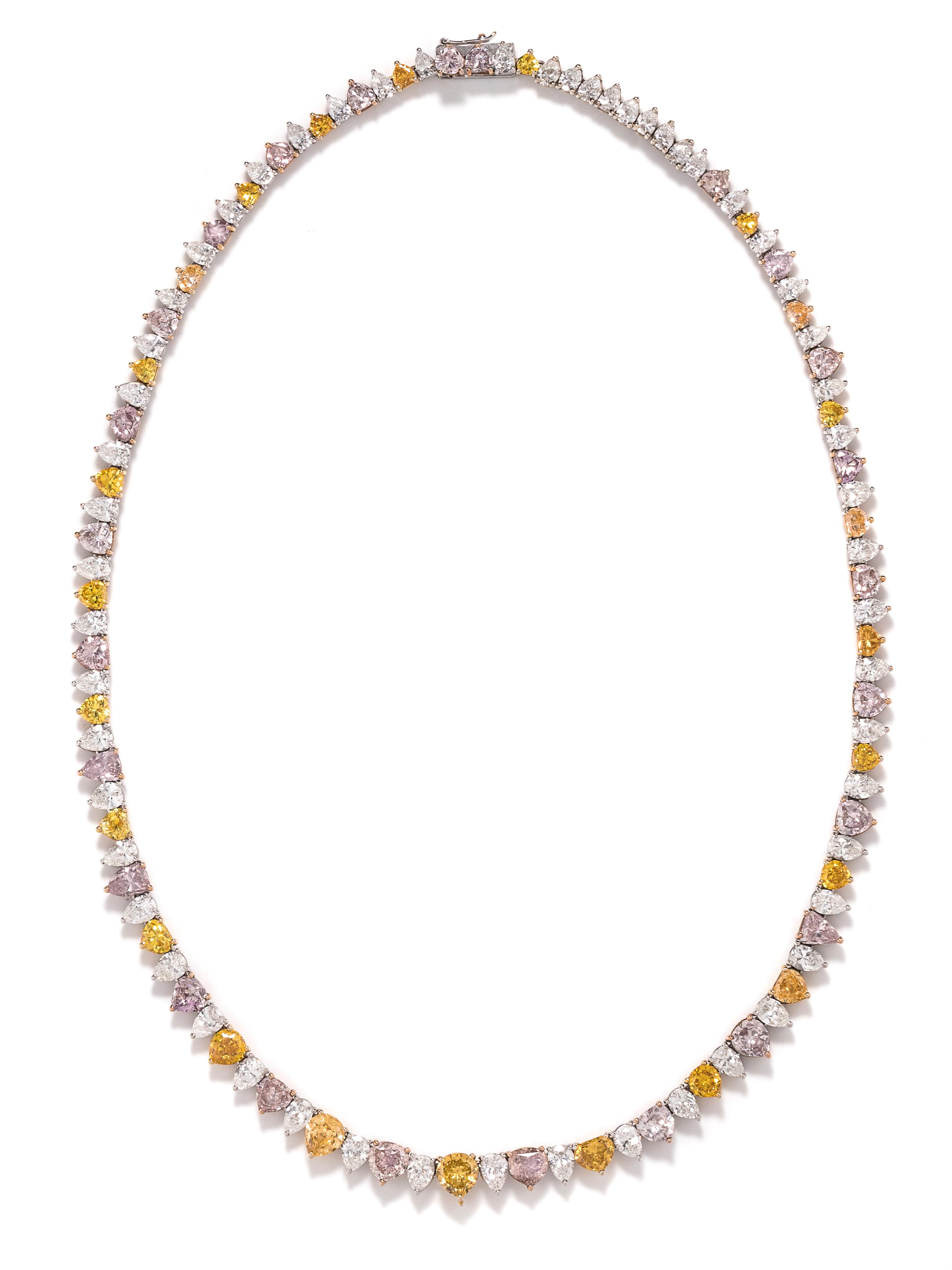 COLORED DIAMOND AND DIAMOND NECKLACE