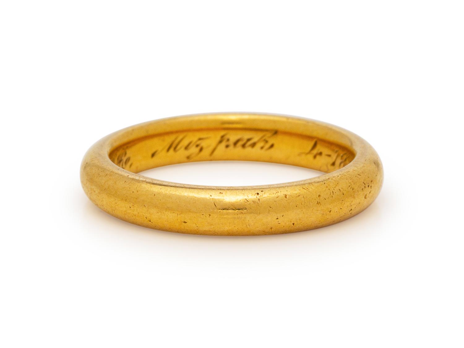 A 22 Karat Yellow Gold Band,